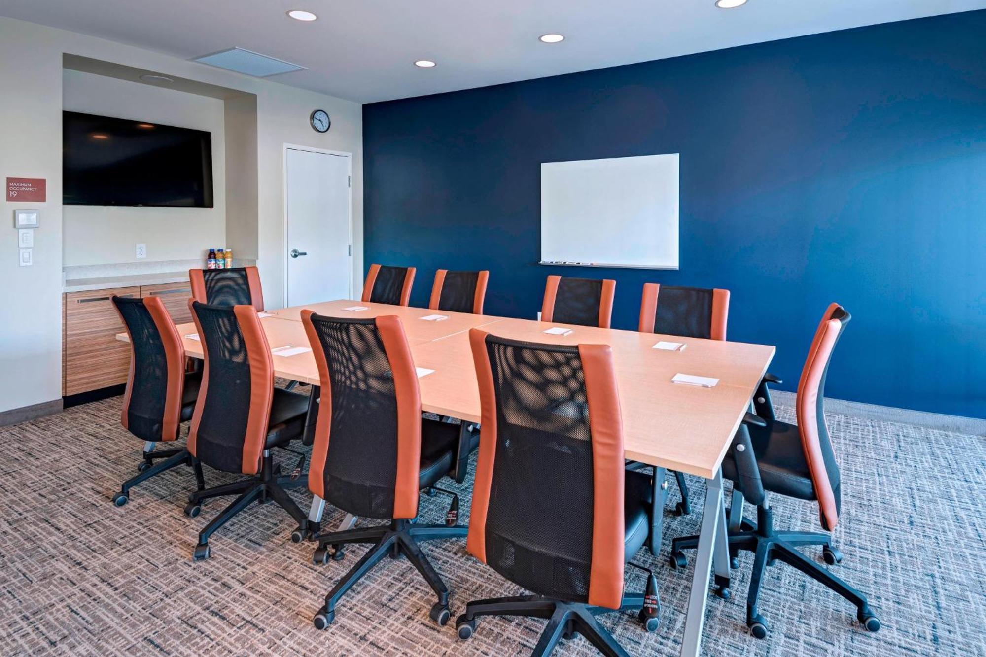 Towneplace Suites By Marriott Tacoma Lakewood Eksteriør billede
